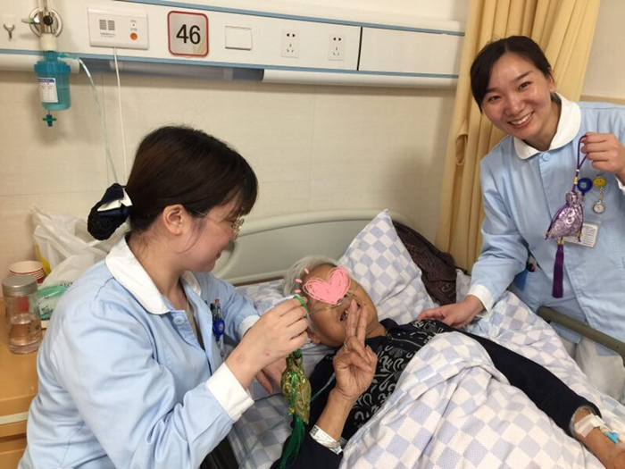胡燕3_副本.png