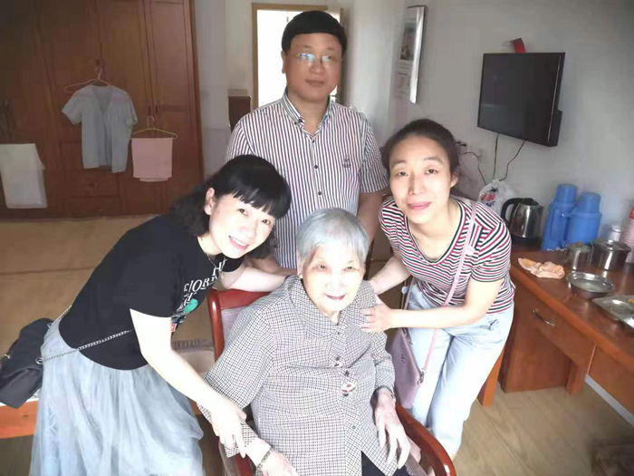 吳鄭燕_副本.png